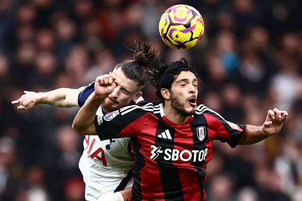 的表现不仅 的表现不仅