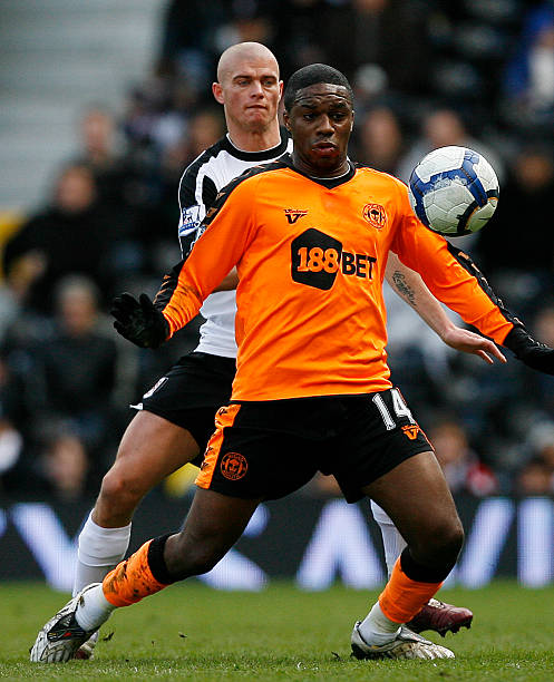 场新旧交替 场新旧交替